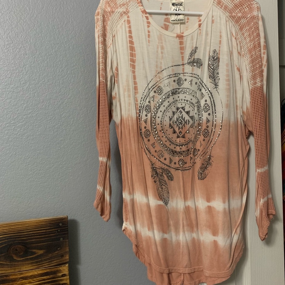 3/4 sleeve detailed top